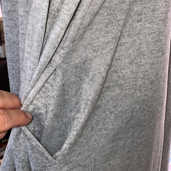 Socialite Gray Long Sleeve Hooded Open Front Duster Length Cardigan Sweater Top. - Picture 6 of 11